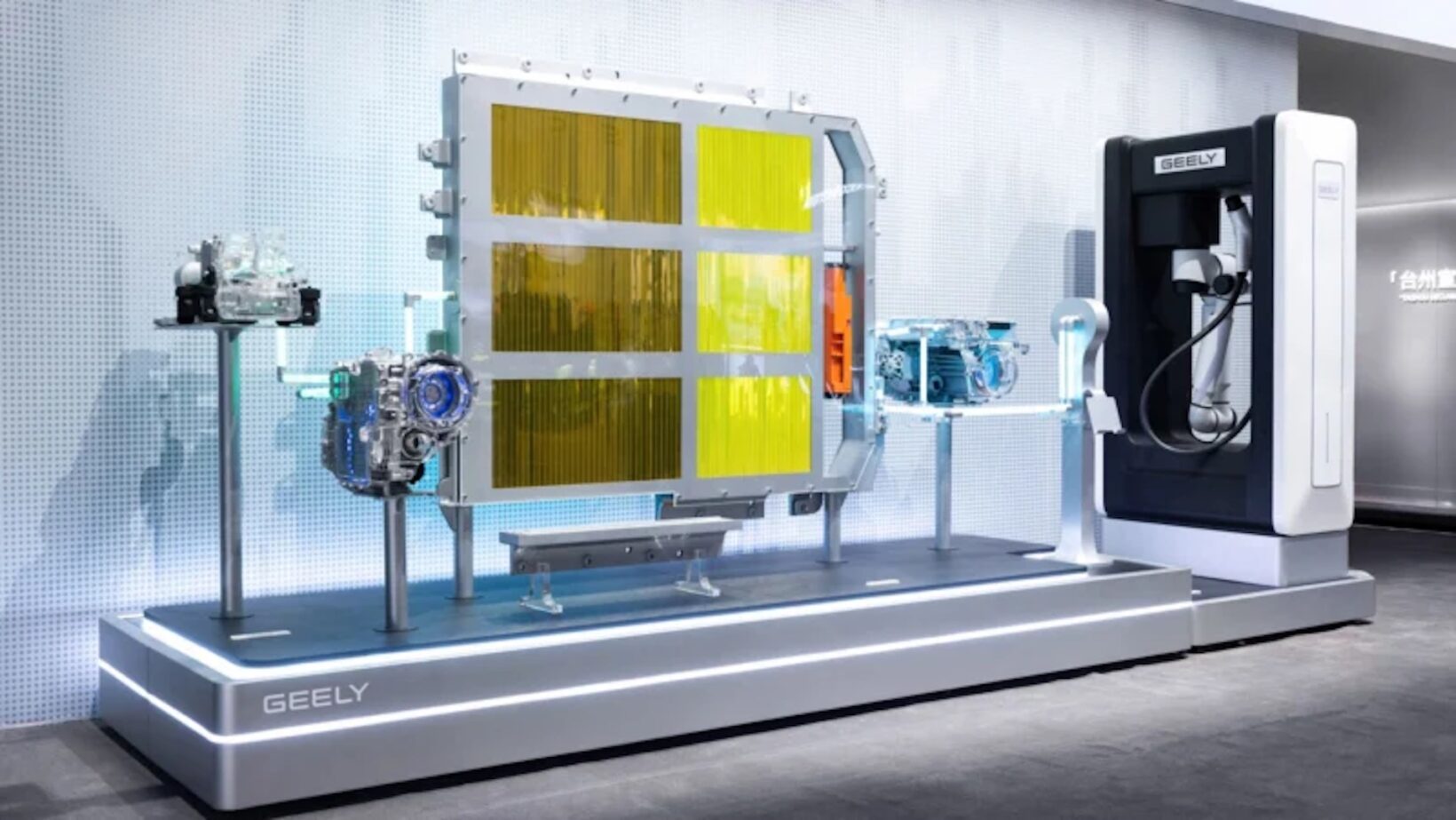 Geely: Νέα αρχιτεκτονική 1.000V φέρνει φόρτιση ηλεκτρικών αυτοκινήτων σε χρόνο-ρεκόρ