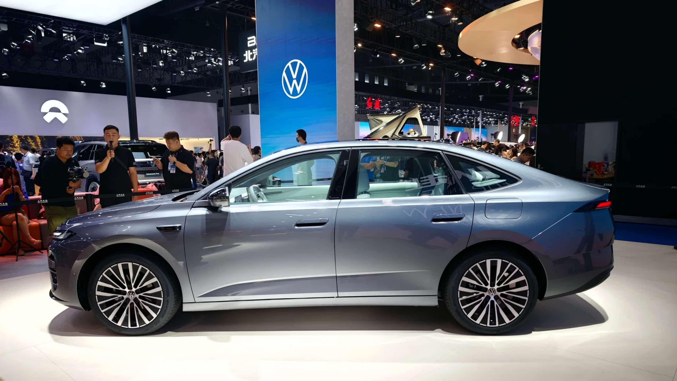 Η Volkswagen αιφνιδιάζει ξανά: PHEV με 160 km ηλεκτρική αυτονομία σε τιμή-έκπληξη