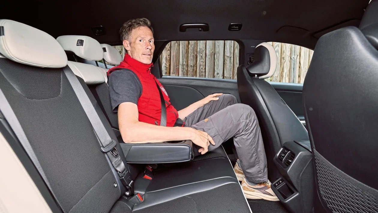 Kia K4 Sportswagon: Το station wagon που θέλει να βάλει τα SUV στη... ναφθαλίνη