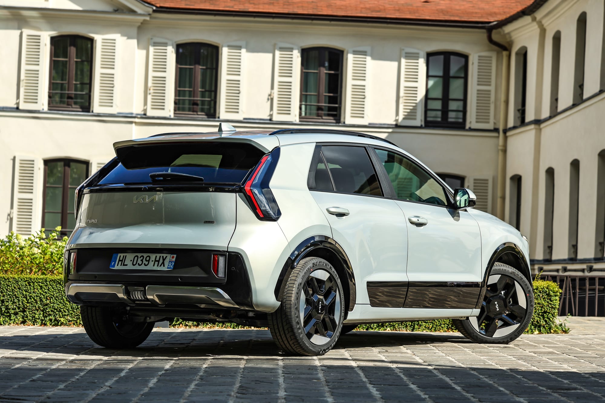 Νέο Kia Niro Hybrid: Πιο έξυπνο, πιο αποδοτικό και πιο πρακτικό