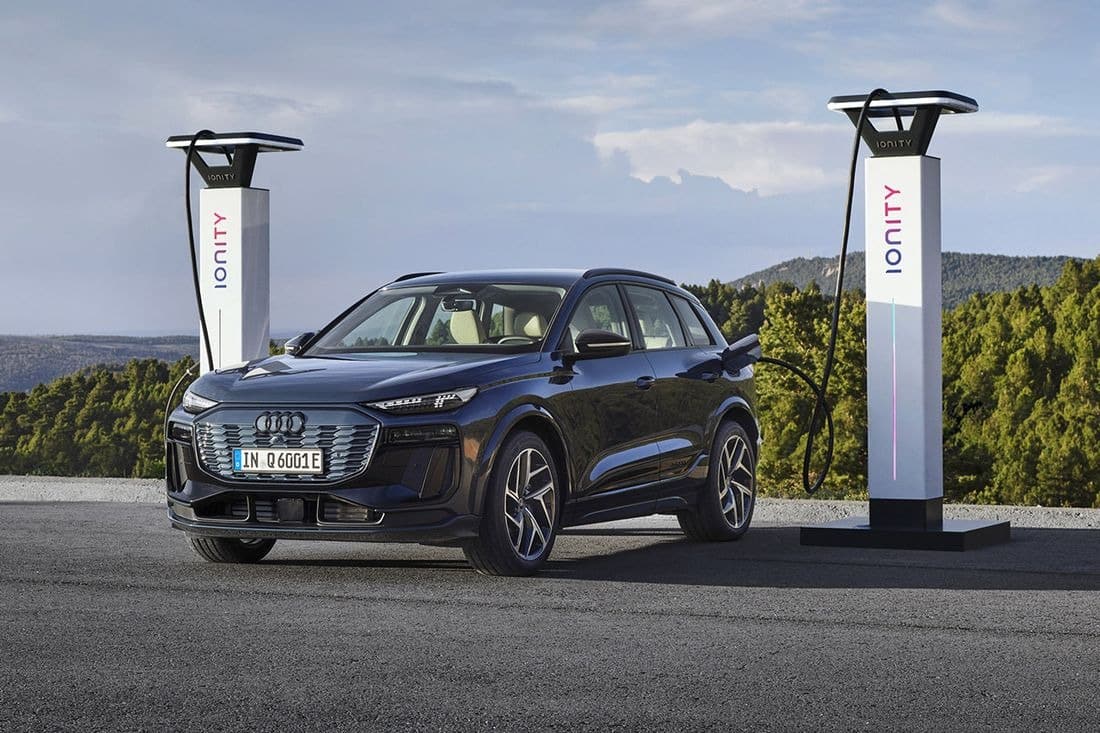 Audi Q6 e-tron vs XPeng P7+: Φόρτιση, κατανάλωση, επιδόσεις και τεχνολογία