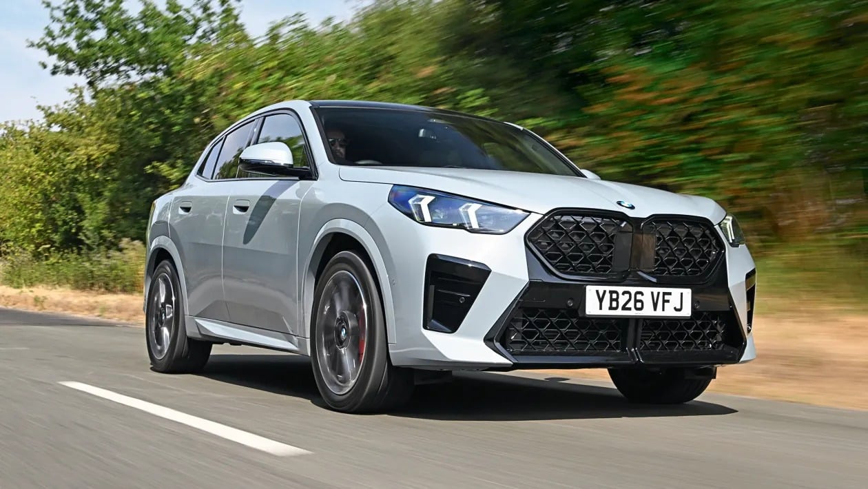 DS No4 vs BMW X2: Ποιο premium SUV είναι η καλύτερη επιλογή;