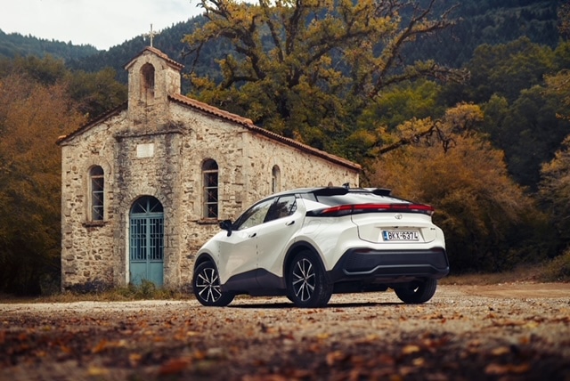 Toyota C-HR: Δέκα χρόνια ξεχωριστής καινοτομίας και επιτυχίας ως το Νο.1 C-SUV της Toyota
