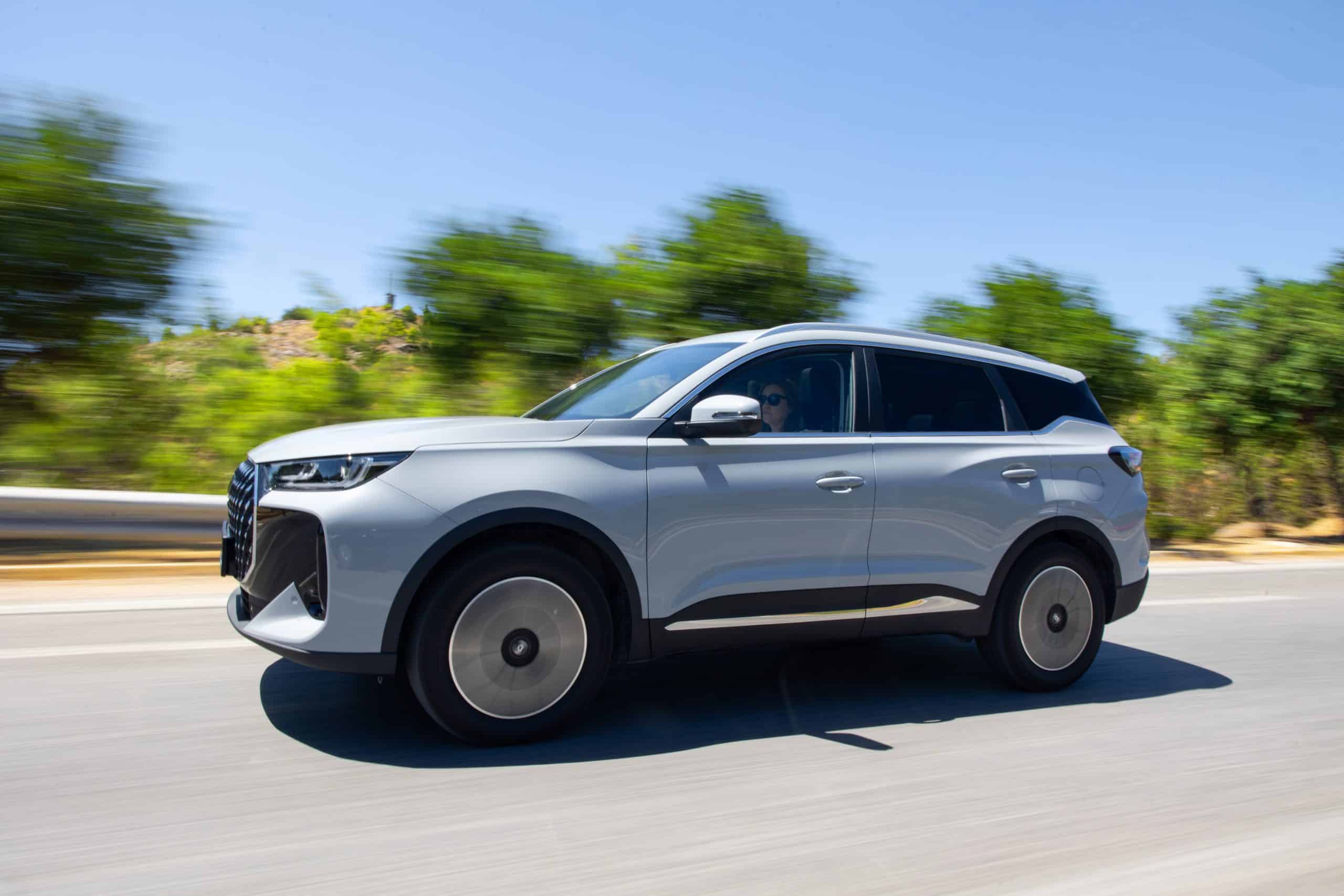 Δοκιμή Chery Tiggo 7 CSH: Αλλάζει τον χάρτη
