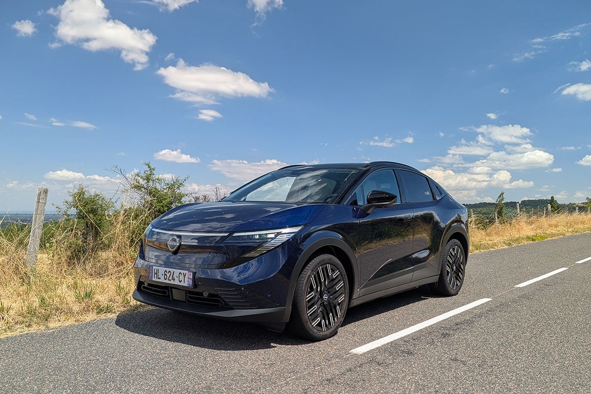 Η Nissan έκανε το Leaf αγνώριστο - Δείτε τι άλλαξε