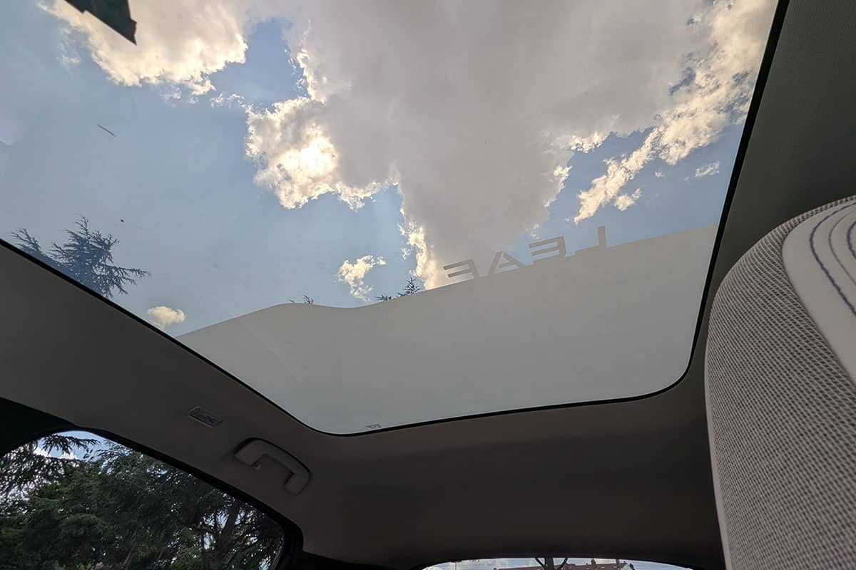 Η Nissan έκανε το Leaf αγνώριστο - Δείτε τι άλλαξε