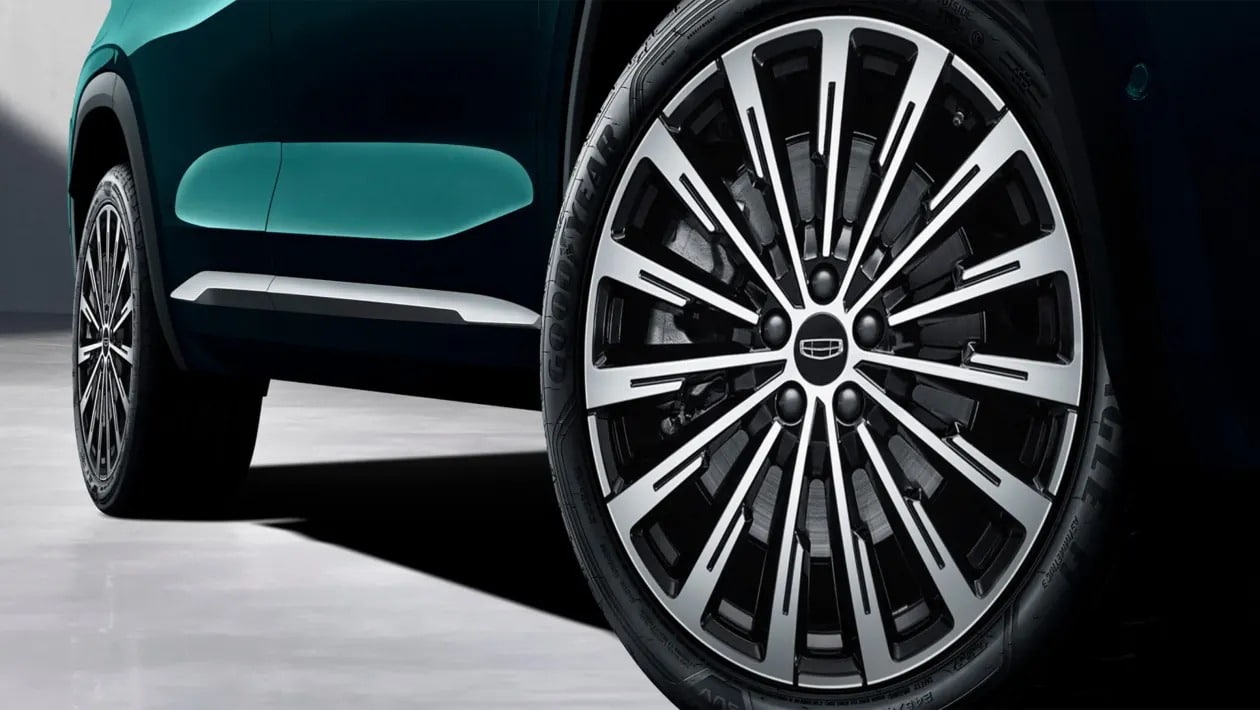 Geely Monjaro: Υβριδικό «καναπεδάτο» SUV έρχεται στην Ευρώπη