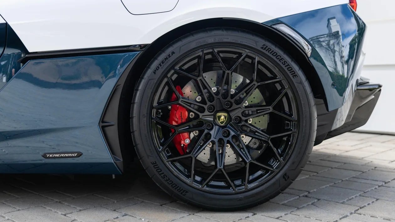 Lamborghini Temerario Tricolore - 913 PS και μοναδική εμφάνιση που κλέβει τις εντυπώσεις