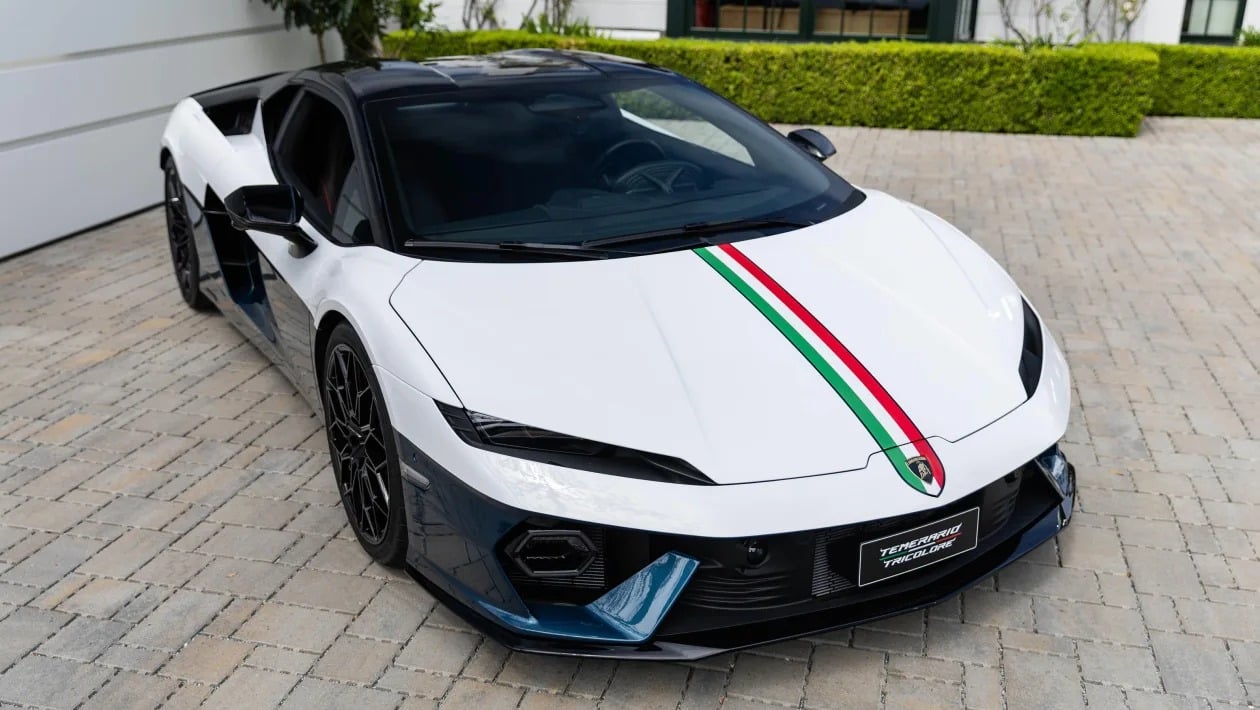 Lamborghini Temerario Tricolore - 913 PS και μοναδική εμφάνιση που κλέβει τις εντυπώσεις