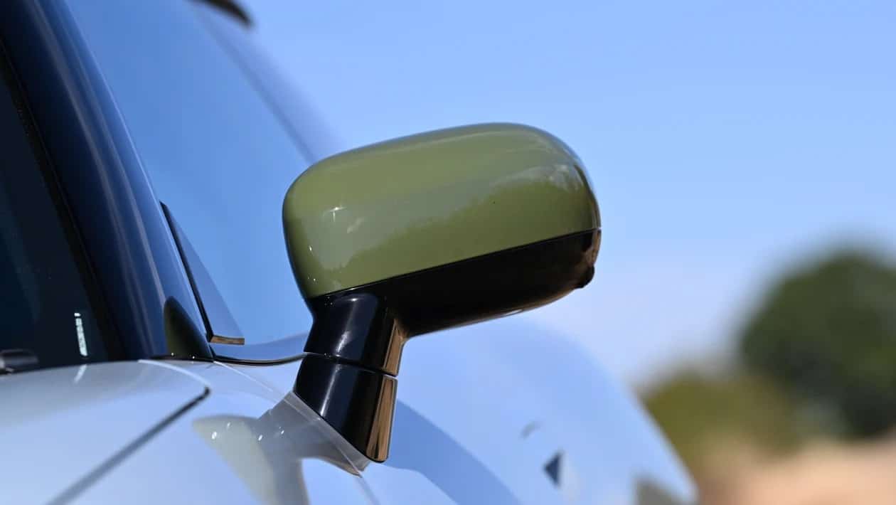 MINI Cooper Paul Smith Edition: Η βρετανική μόδα συναντά το ηλεκτρικό MINI