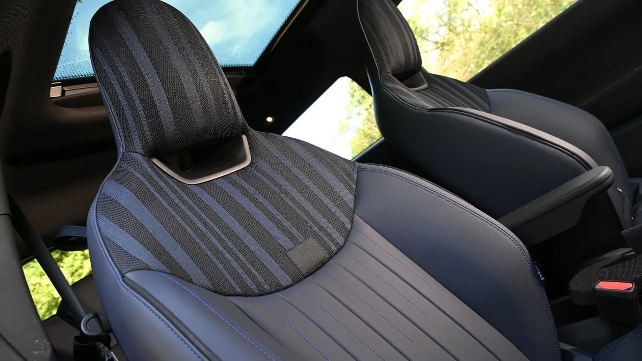 MINI Cooper Paul Smith Edition: Η βρετανική μόδα συναντά το ηλεκτρικό MINI