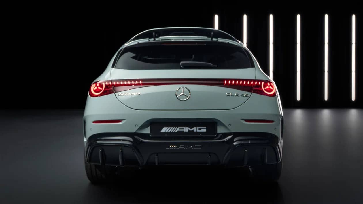 Mercedes-AMG CLA 45: Η ηλεκτρική «ρουκέτα» των 671 PS που επιταχύνει σαν hypercar