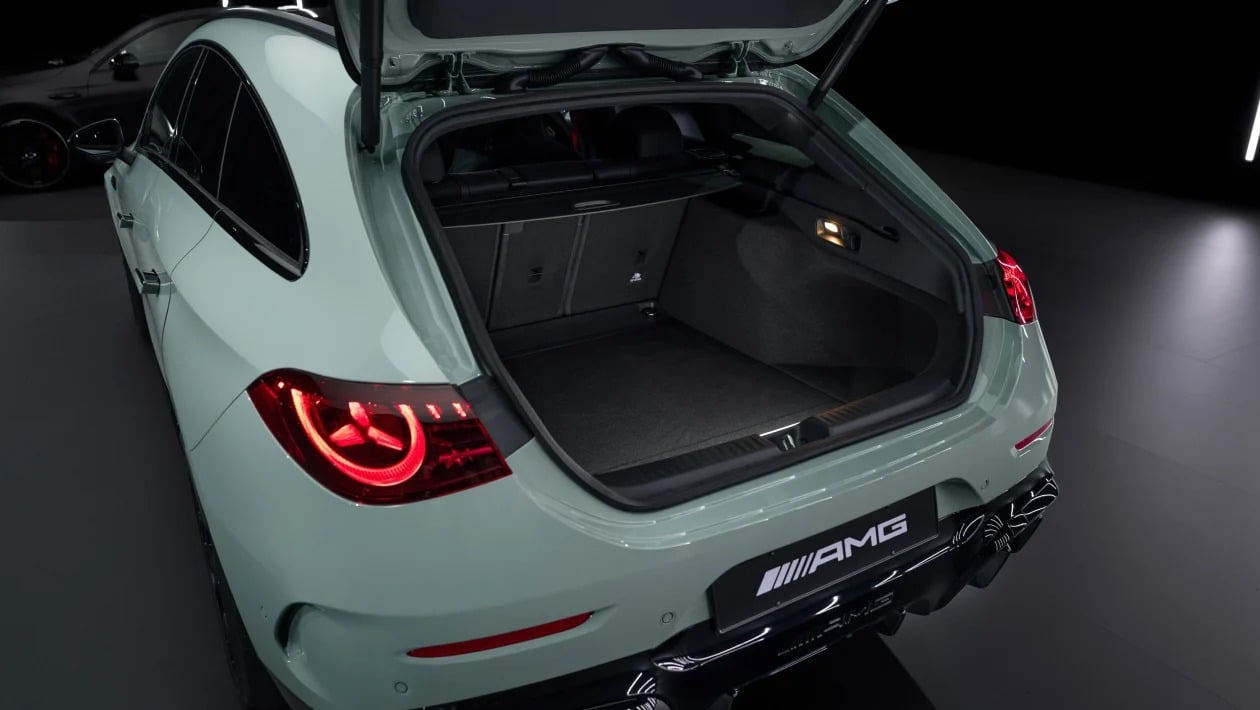 Mercedes-AMG CLA 45: Η ηλεκτρική «ρουκέτα» των 671 PS που επιταχύνει σαν hypercar