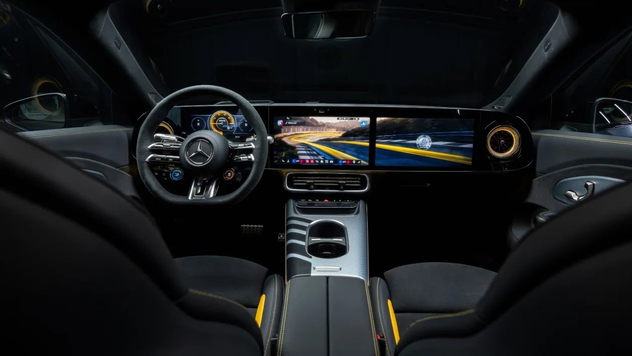 Mercedes-AMG CLA 45: Η ηλεκτρική «ρουκέτα» των 671 PS που επιταχύνει σαν hypercar