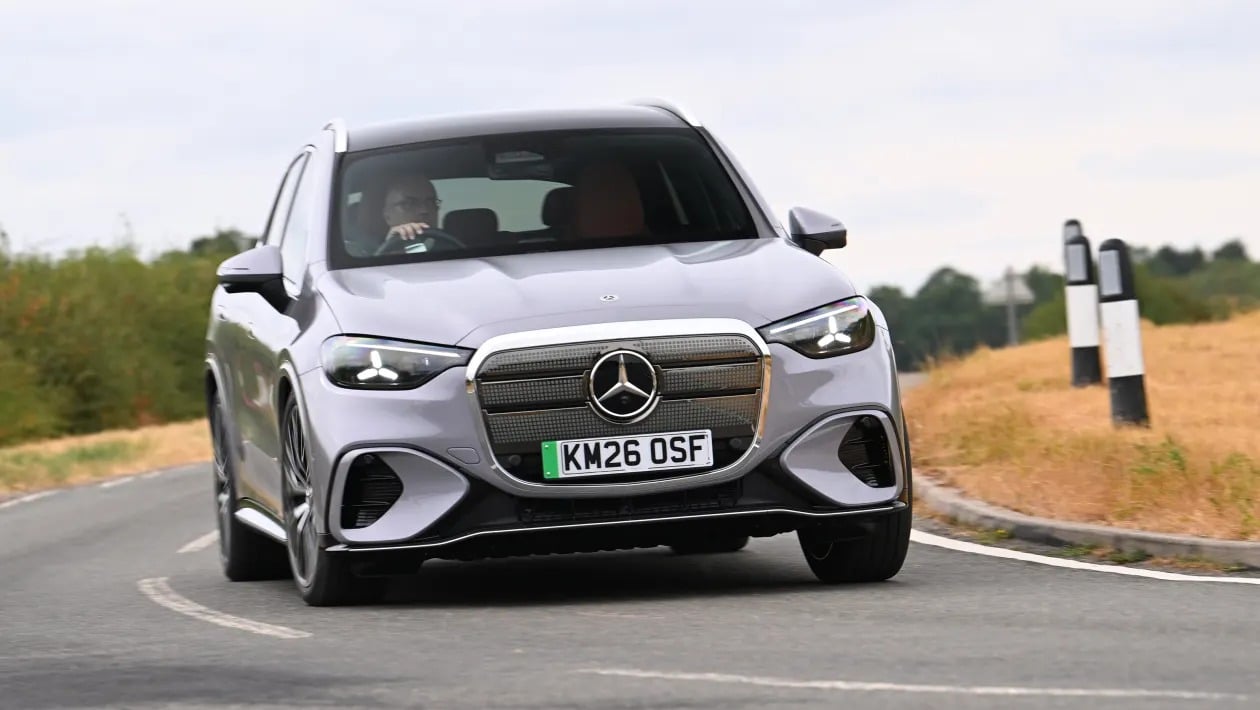 BMW iX3 vs Mercedes GLC vs Volvo EX60: Μάχη για την υπεροχή στα EV SUV