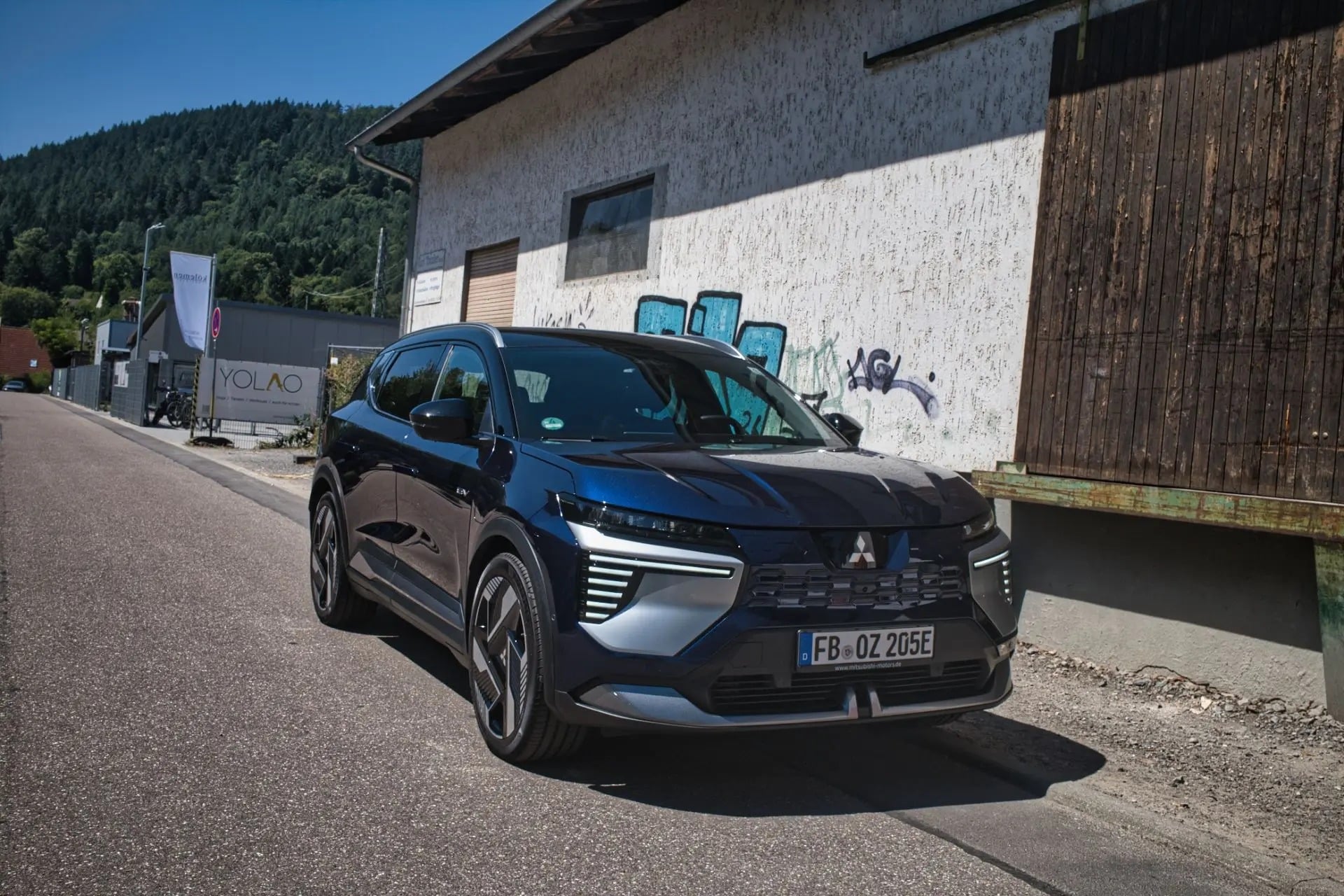 Mitsubishi Eclipse Cross EV: Το Renault Scénic έχει πλέον έναν πολύ σοβαρό αντίπαλο