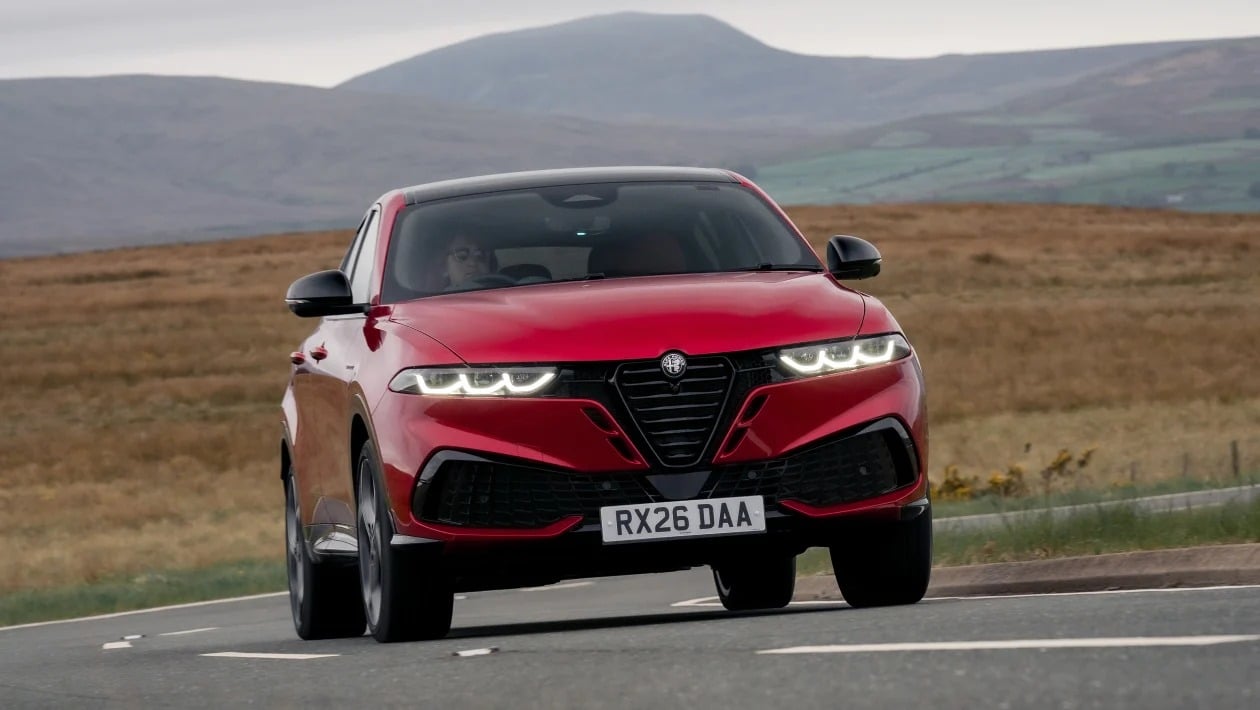 Νέα Alfa Romeo Tonale PHEV: 266 PS και εκρηκτικό ιταλικό στιλ