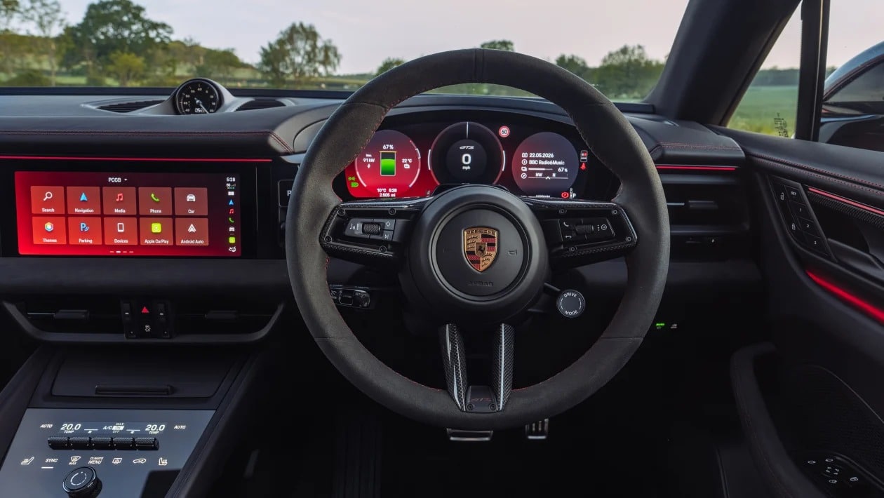 Η νέα Macan GTS αποδεικνύει γιατί η Porsche παραμένει σημείο αναφοράς