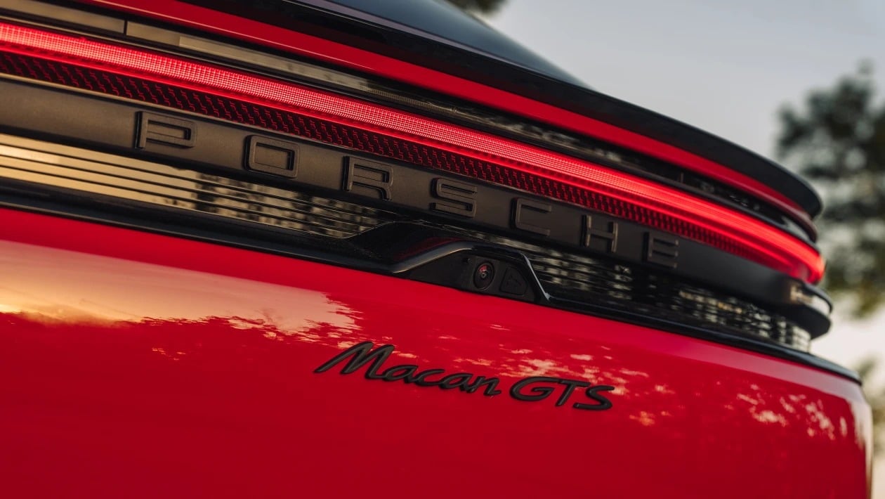 Η νέα Macan GTS αποδεικνύει γιατί η Porsche παραμένει σημείο αναφοράς