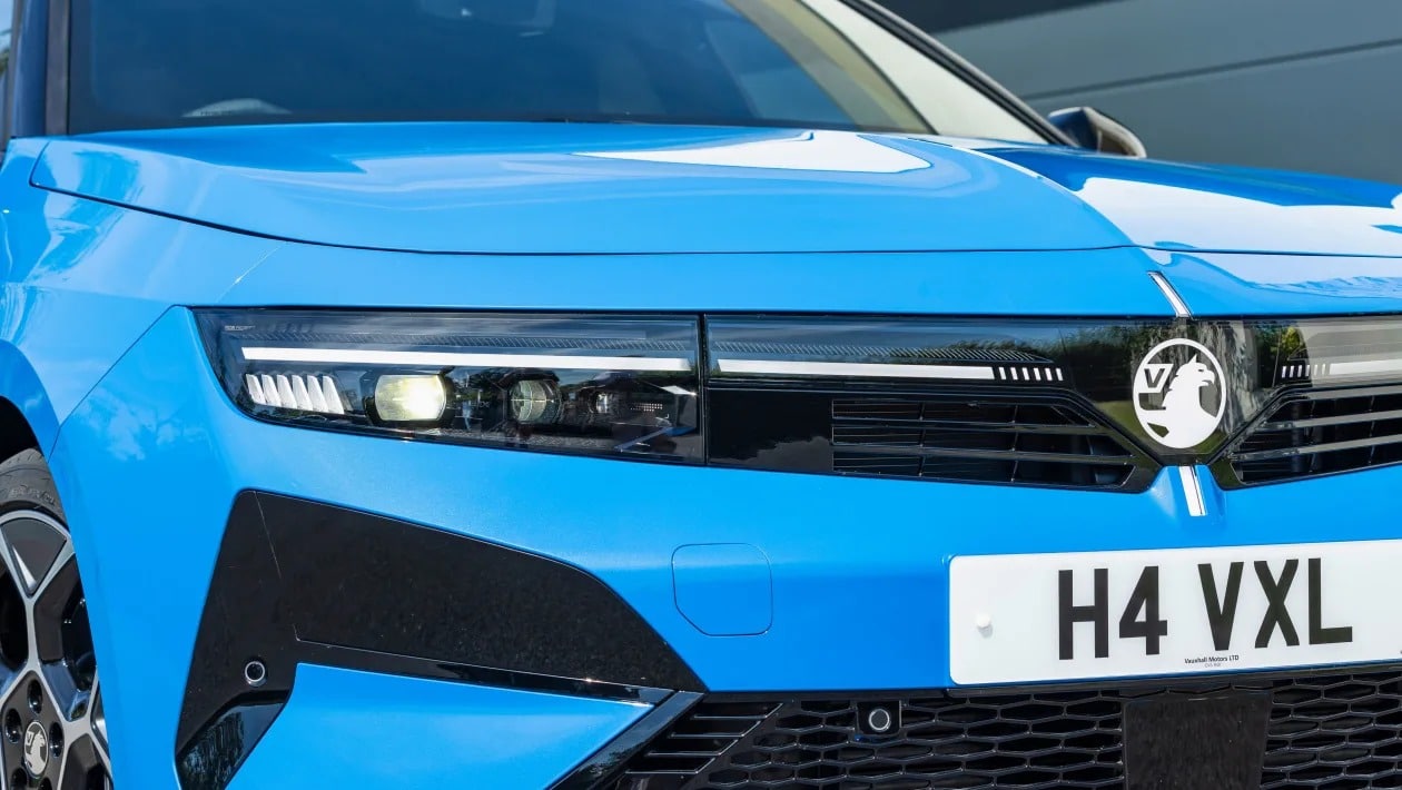 Opel Astra PHEV: 192 PS και έως 80 χλμ. μόνο με ρεύμα