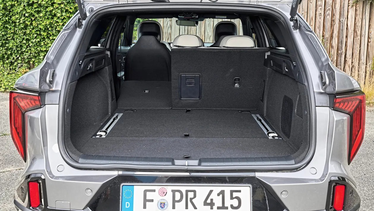 Kia K4 Sportswagon: Το station wagon που θέλει να βάλει τα SUV στη... ναφθαλίνη