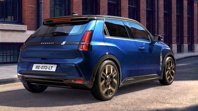 Το Renault 5 αλλάζει και εντυπωσιάζει: Νέα αυτονομία και ζάντες που θυμίζουν Clio Williams