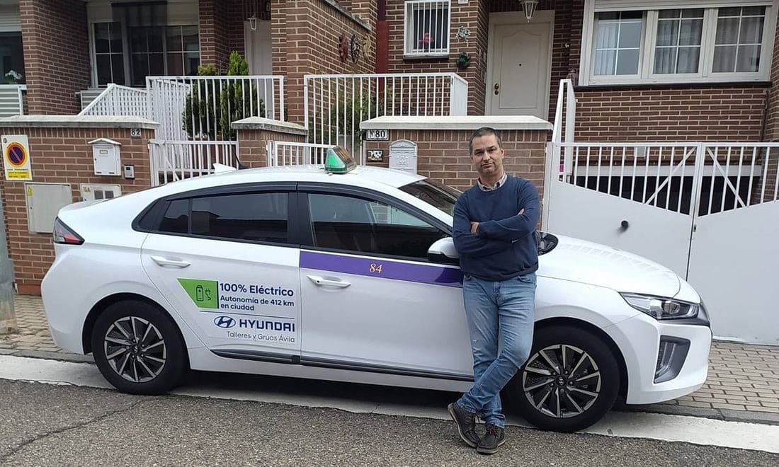 Hyundai IONIQ Ταξί: 440.000 χιλιόμετρα με την ίδια μπαταρία
