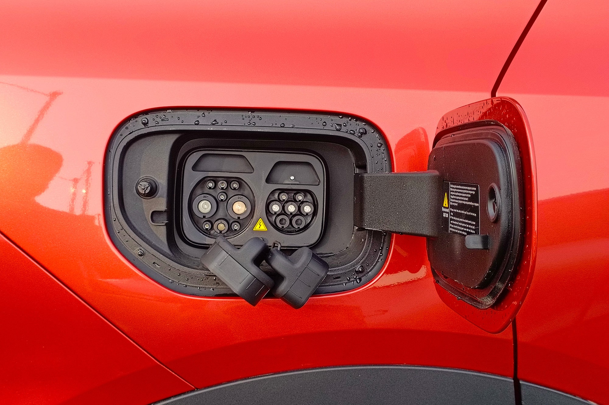 Deepal S07 REEV: Η Changan επαναπροσδιορίζει την υβριδική μετακίνηση