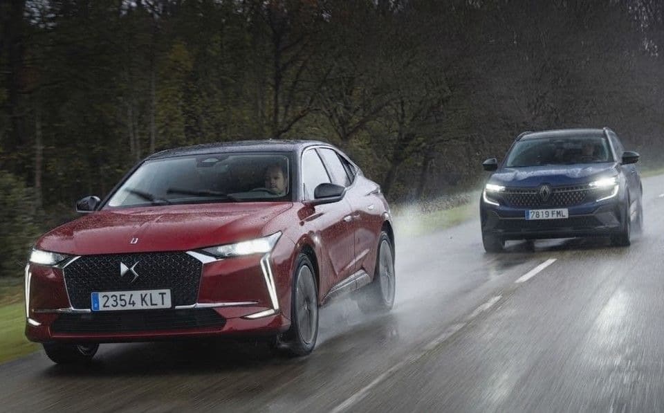 Renault Scenic E-Tech vs DS N°4: Ποιο γαλλικό ηλεκτρικό είναι η καλύτερη επιλογή;