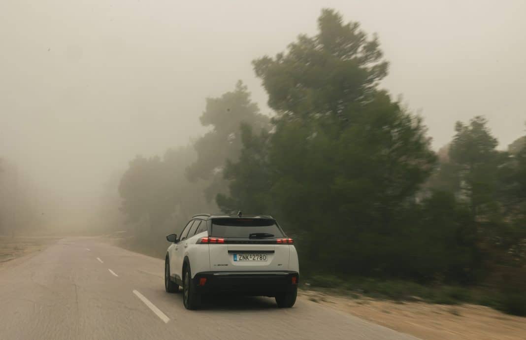 Peugeot e-2008: Τι λένε οι ιδιοκτήτες μετά από χρόνια χρήσης