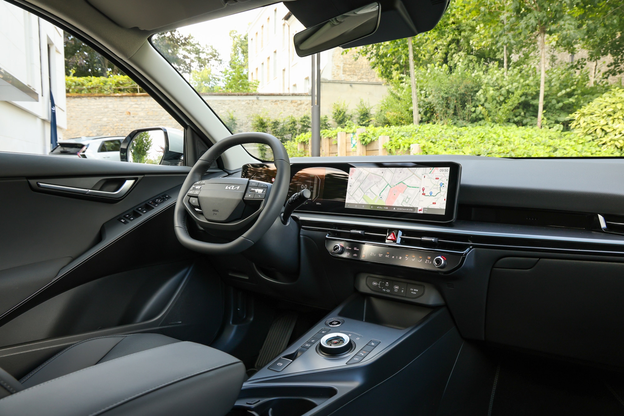 Kia Niro Hybrid: Τι λένε οι ιδιοκτήτες μετά από 250.000 χλμ.