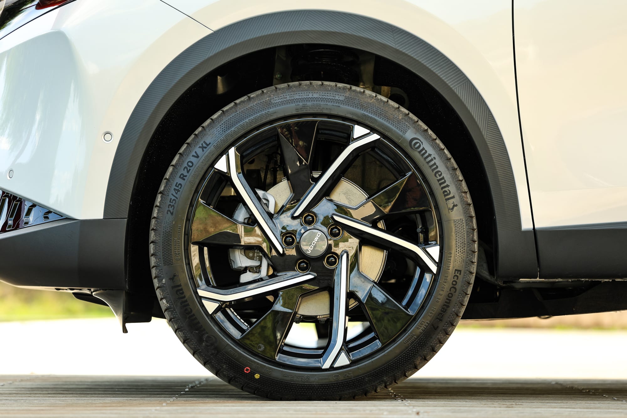 https://www.automobile-propre.com/articles/essai-omoda-7-phev-un-suv-hybride-rechargeable-surequipe-a-tarif-imbattable/