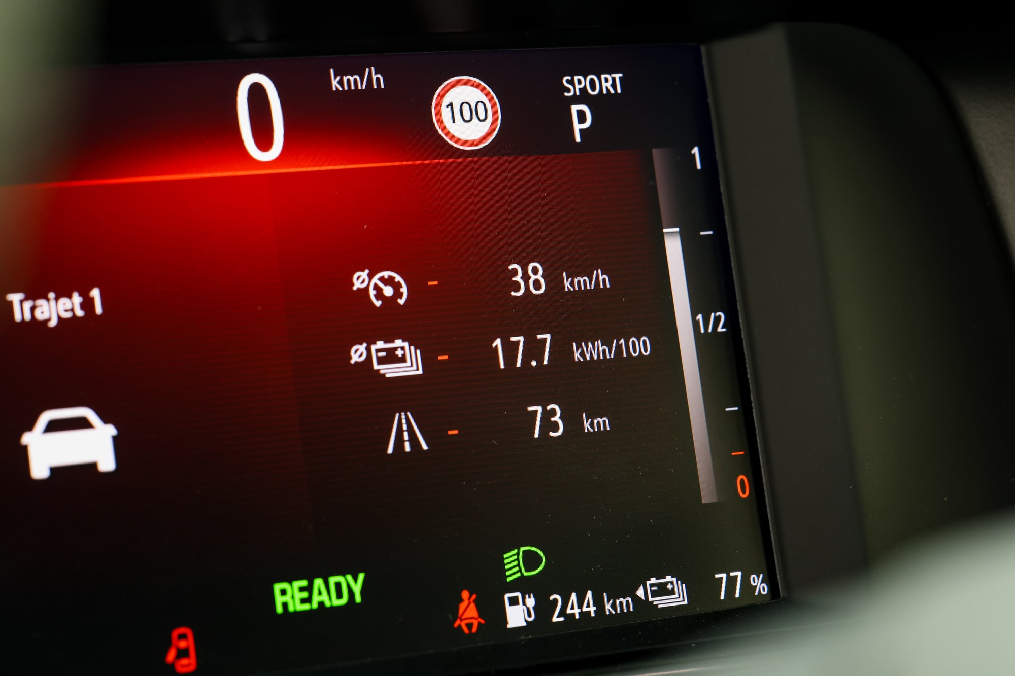 Opel Corsa GSE: Είναι καλύτερο το φθηνότερο «ξαδέρφι» του Peugeot e-208 GTi;