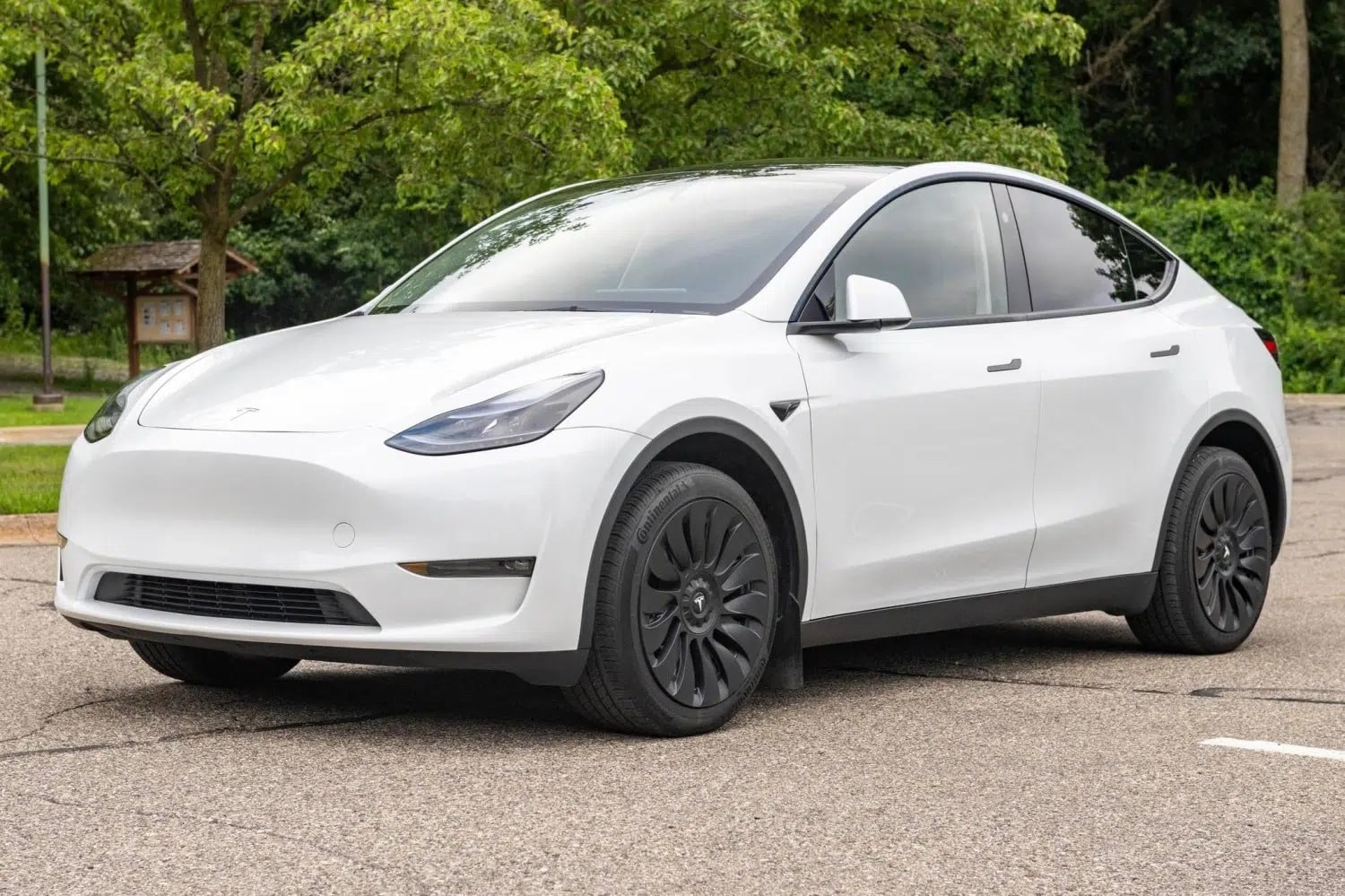 Tesla Model Y με 180.000 χλμ.: Δεν ήταν η γρήγορη φόρτιση που «σκότωσε» την μπαταρία