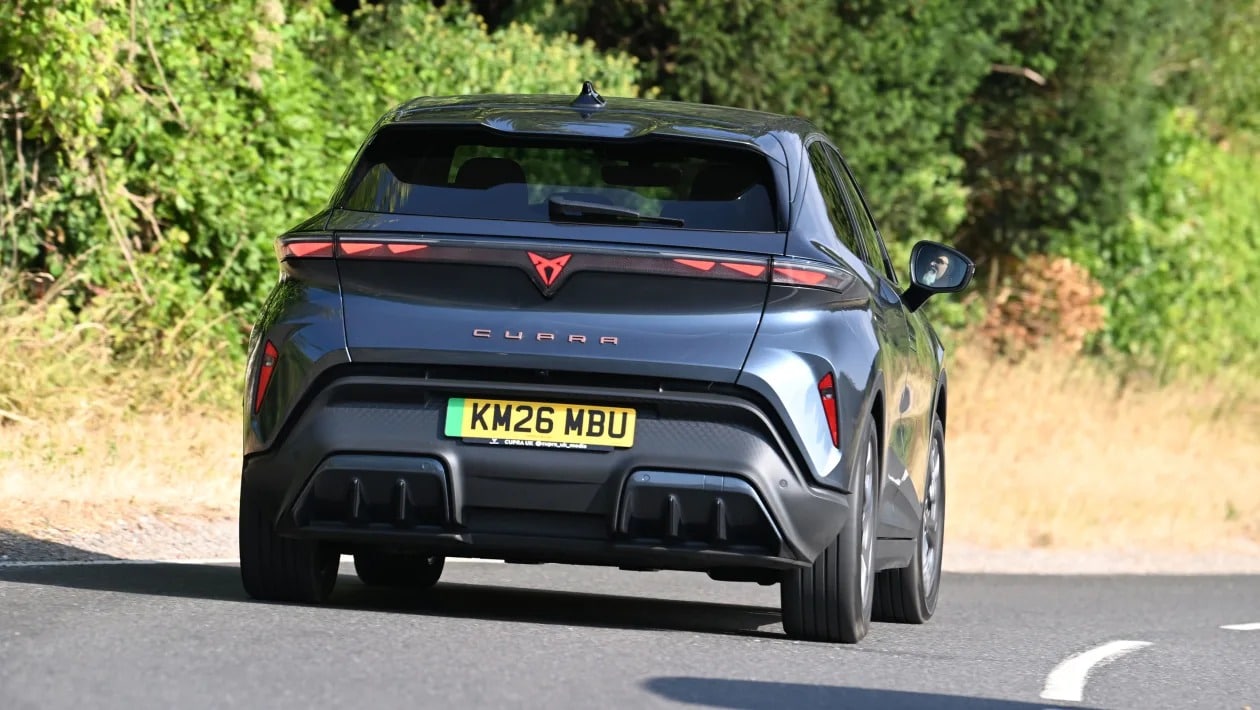 Cupra Raval vs Renault 5: Η «κόντρα» των ηλεκτρικών supermini