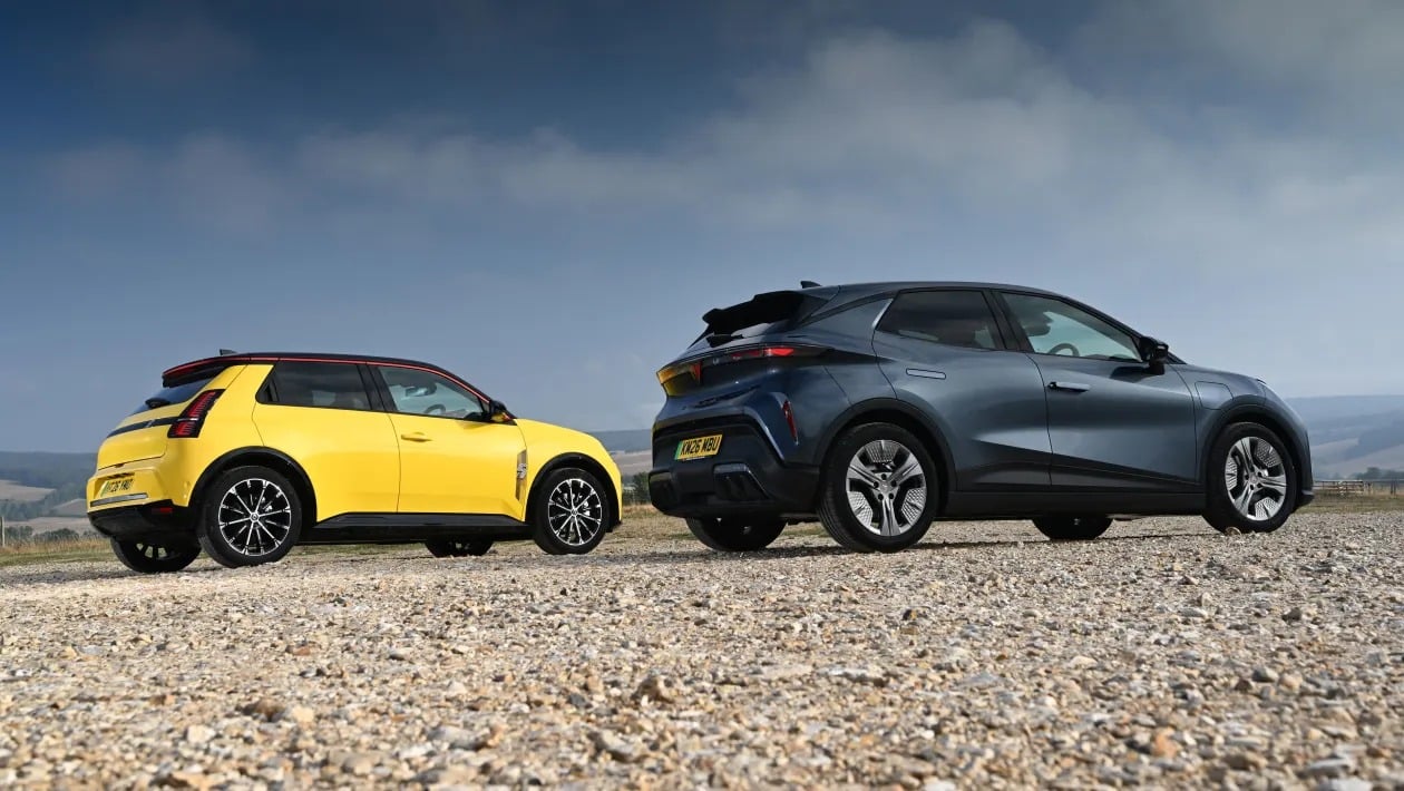 Cupra Raval vs Renault 5: Η «κόντρα» των ηλεκτρικών supermini
