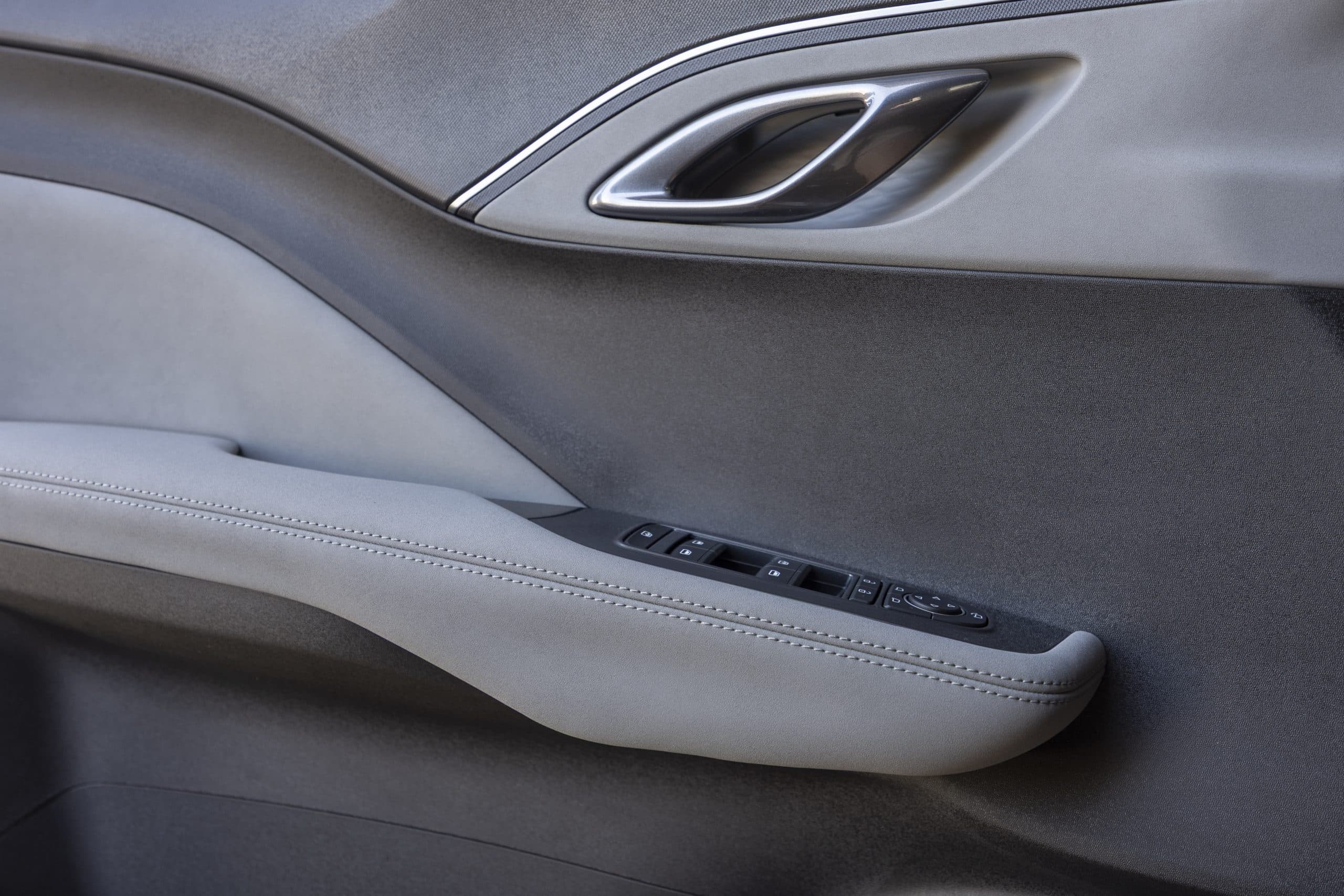 BYD Dolphin Surf: Αναβαθμισμένο, διασκεδαστικό και τεχνολογικά προηγμένο