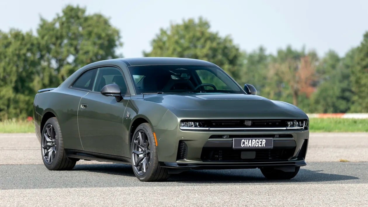 Dodge Charger: Το muscle car των 680 PS επιστρέφει στην Ευρώπη πιο άγριο από ποτέ