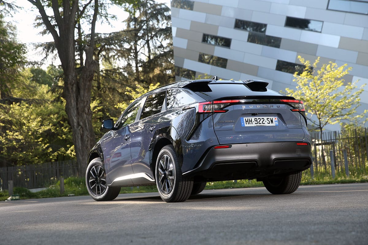 Subaru Solterra: Η μεγάλη αλλαγή που το κάνει πολύ πιο ταξιδιάρικο
