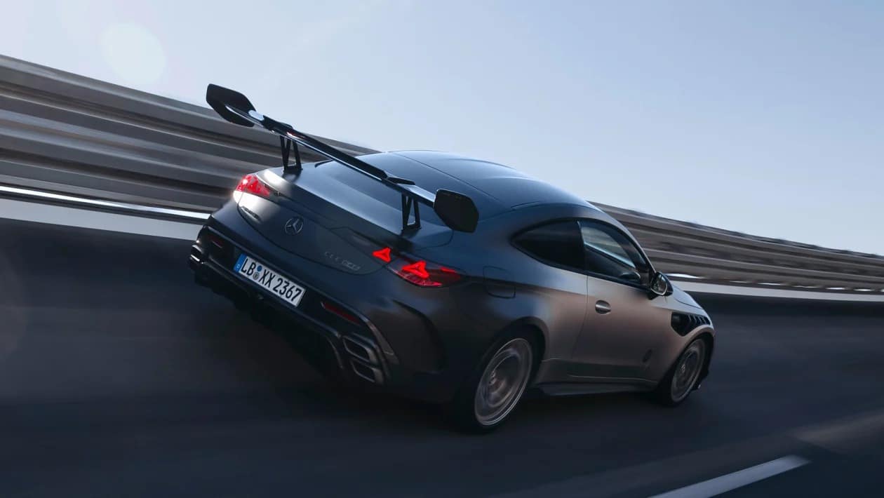 Η Mercedes-AMG έφτιαξε το απόλυτο «θηρίο»: V8, πίσω κίνηση και 636 PS