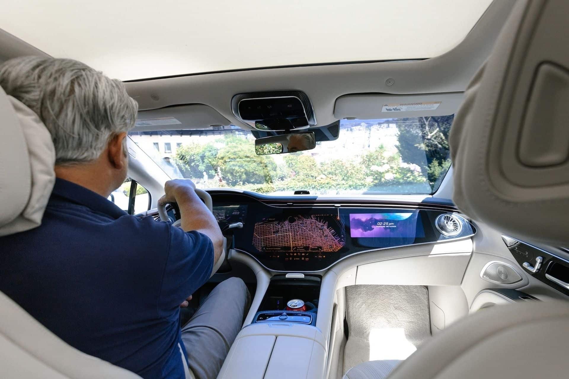 Νέα Mercedes EQS: Πάνω από 920 χλμ. αυτονομία και φόρτιση-αστραπή