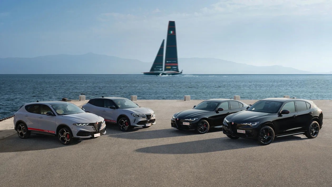 Η Alfa Romeo φέρνει τη Luna Rossa στους δρόμους – Δείτε τις νέες ξεχωριστές εκδόσεις