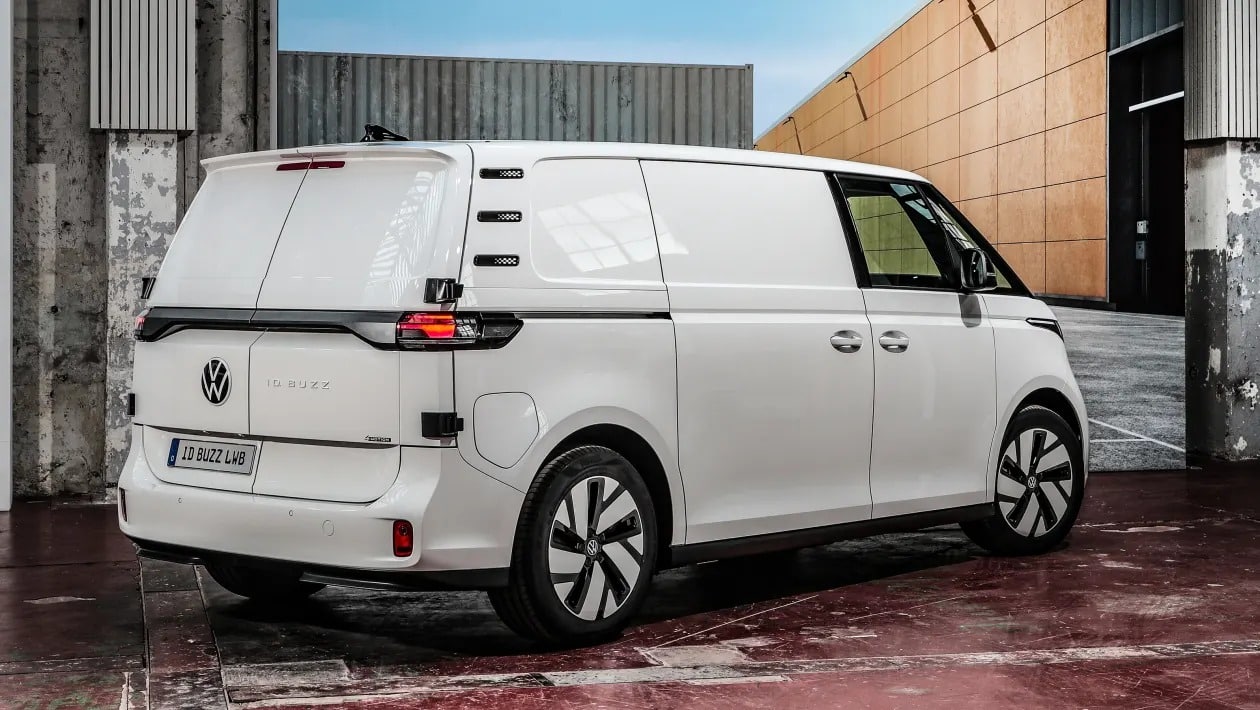 Νέο Volkswagen ID. Buzz Cargo: 480 χλμ. αυτονομία και έως 465 PS