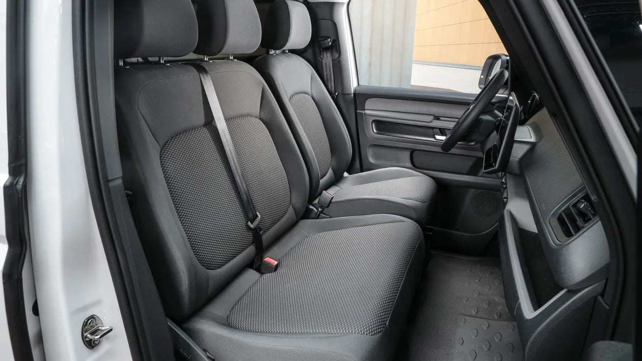 Νέο Volkswagen ID. Buzz Cargo: 480 χλμ. αυτονομία και έως 465 PS
