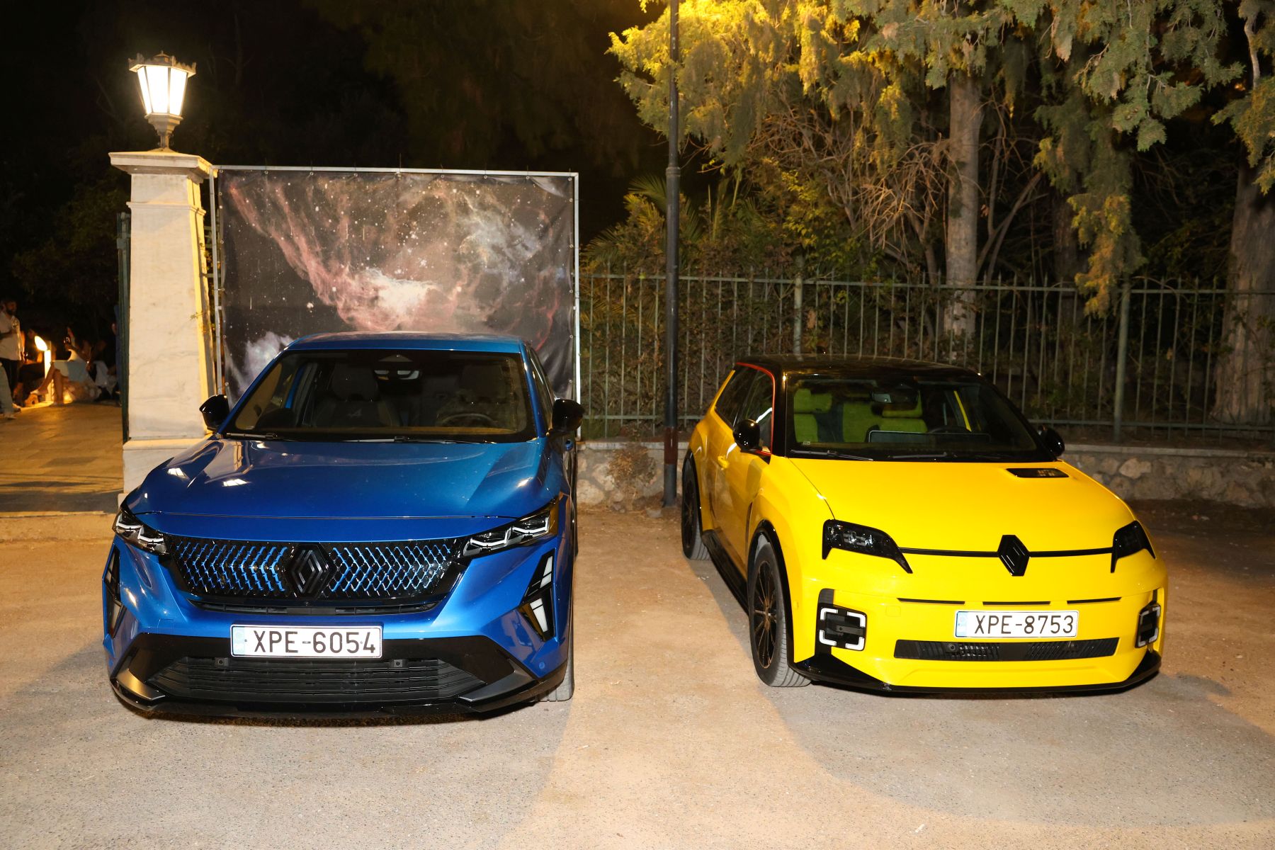 Η Renault αγκαλιάζει την τέχνη