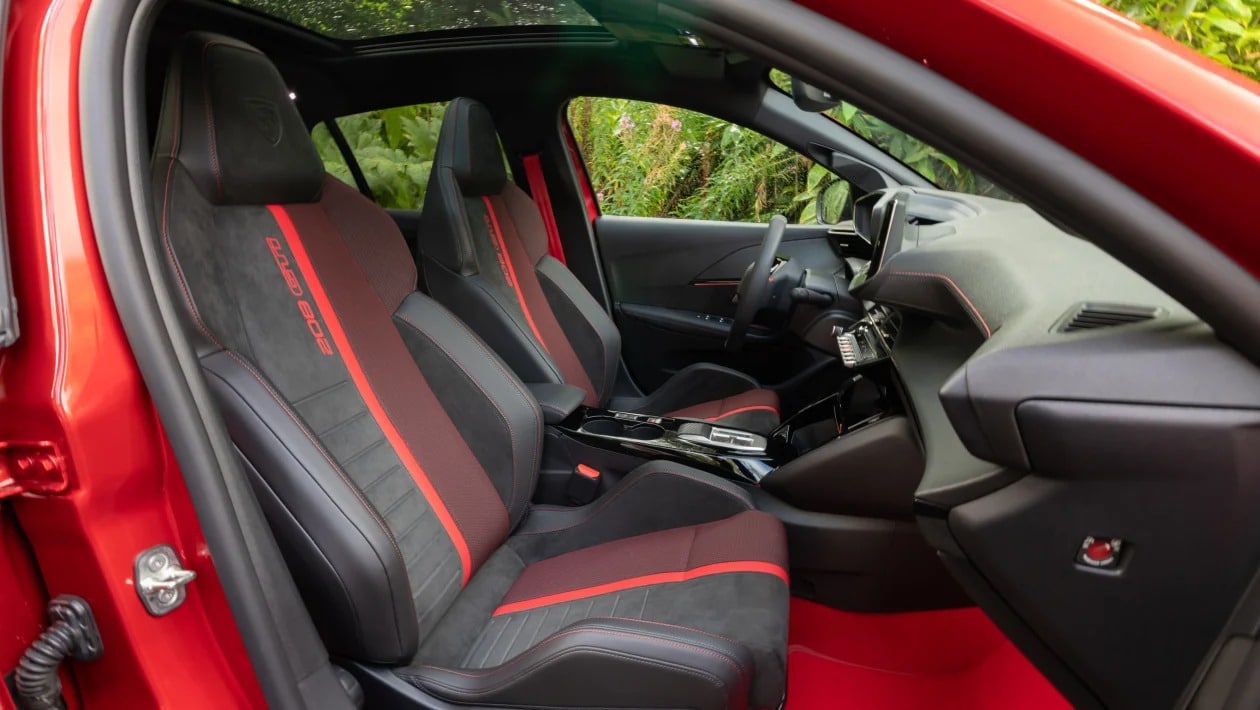 Peugeot E-208 GTi: Το χαμόγελο γύρισε ξανά