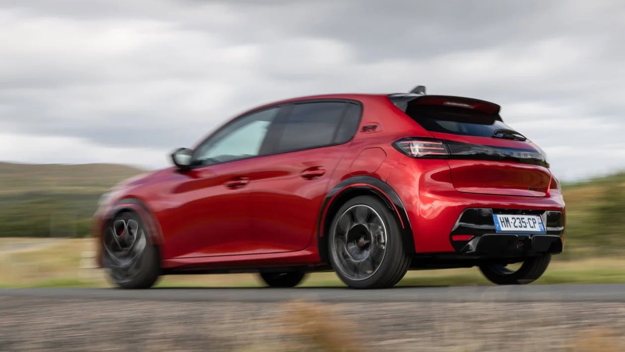 Peugeot E-208 GTi: Το χαμόγελο γύρισε ξανά