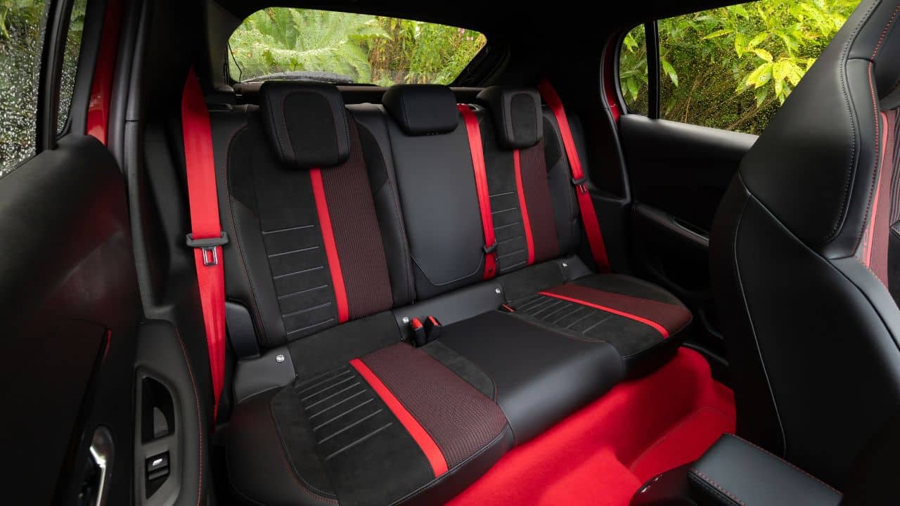 Peugeot e-208 GTI: Μπορεί ένα ηλεκτρικό να αναβιώσει τον θρύλο των GTI; <p data-wpview-marker=