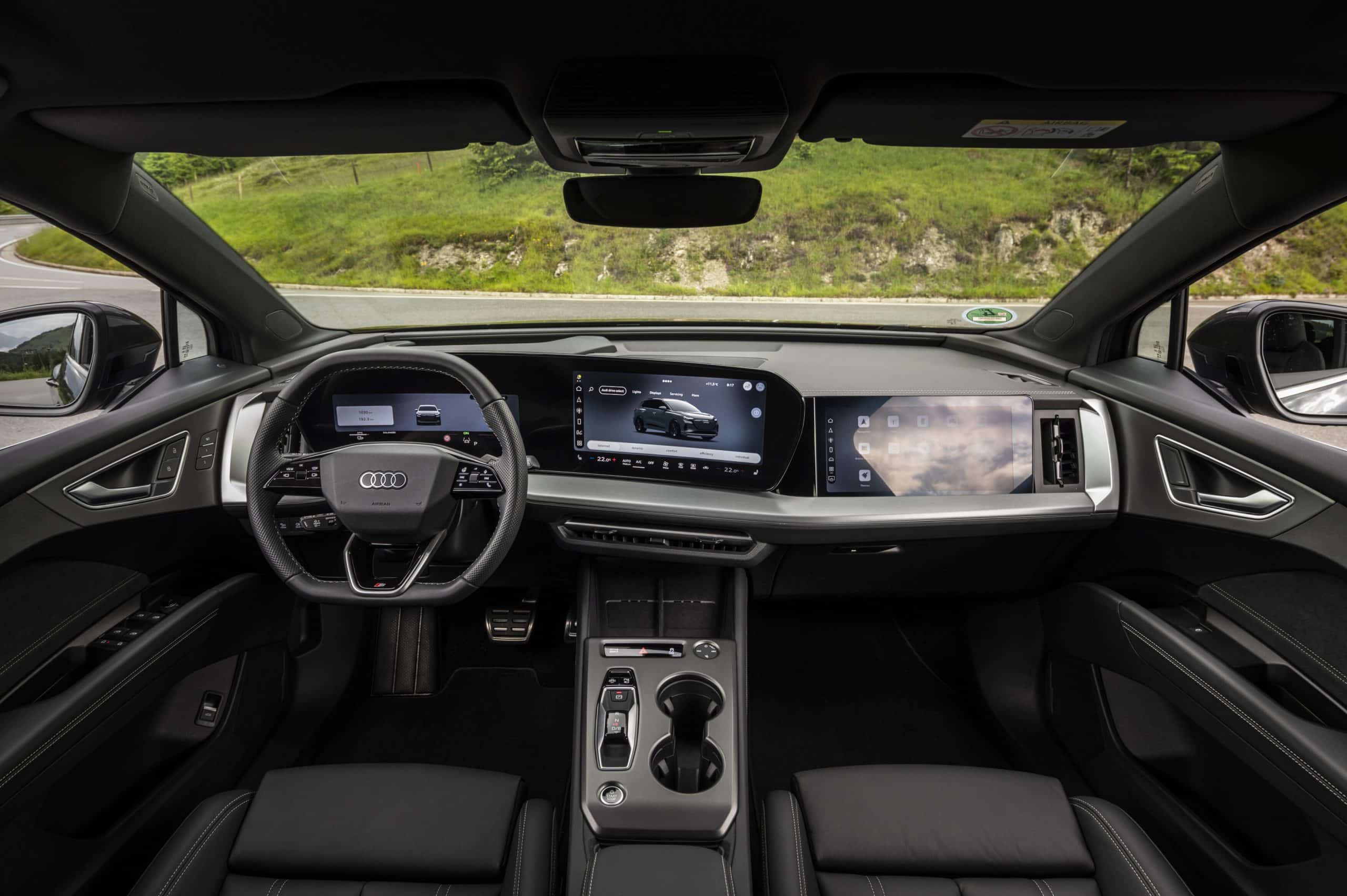 Νέο Audi Q4 e-tron με το προνομιακό πακέτο Design - Τιμές και εκδόσεις