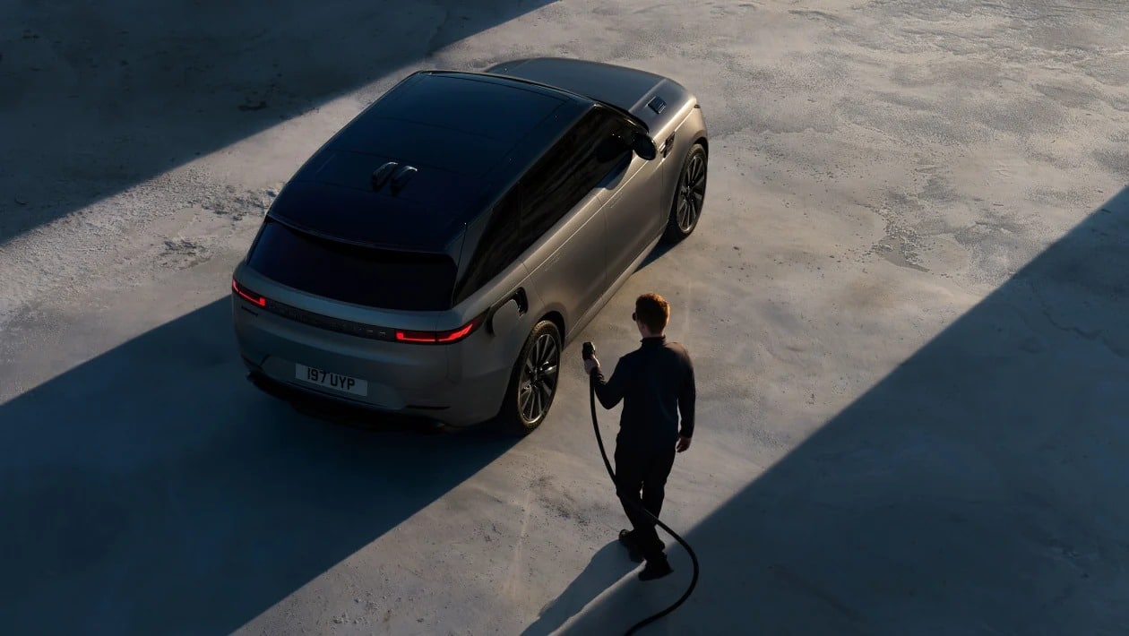 Range Rover Sport Electric: Το θηριώδες SUV γίνεται ηλεκτρικό